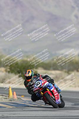 media/Jan-09-2026-Support Moto Racing (Fri) [[386df380ef]]/1-Racer Group/Practice 1 (Turn 5)/